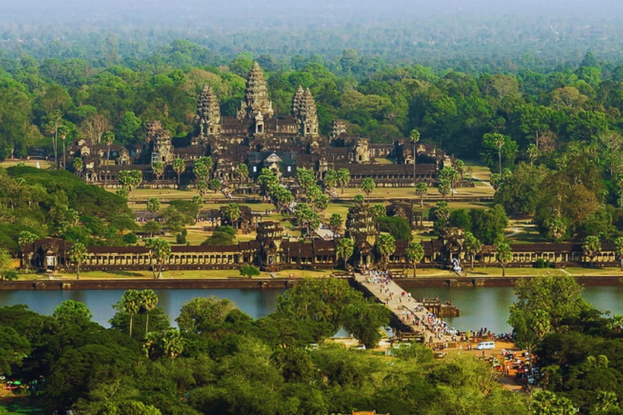 Angkor Wat temple complex in Cambodia surrounded by lush forest – Auasia Travel